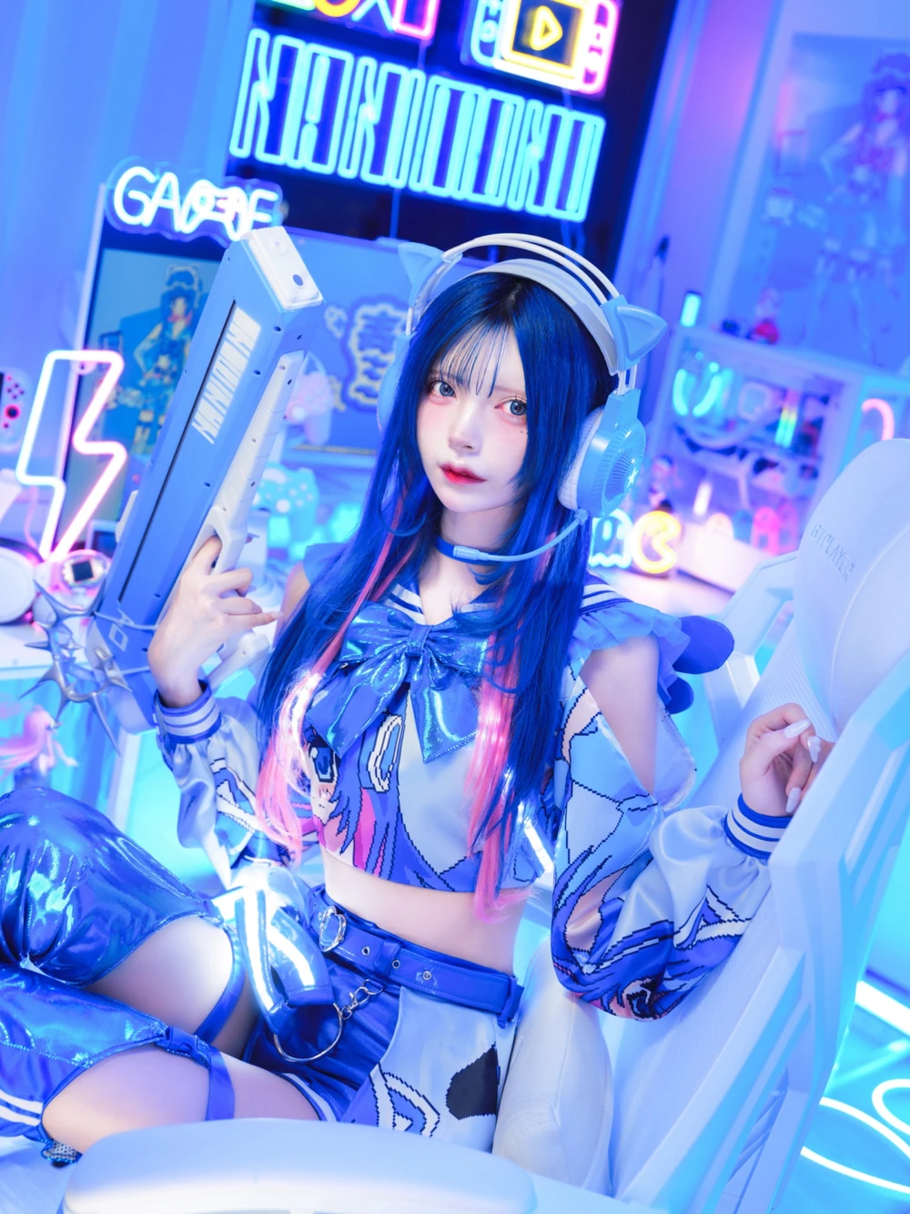 Image of Mifuyu Toma